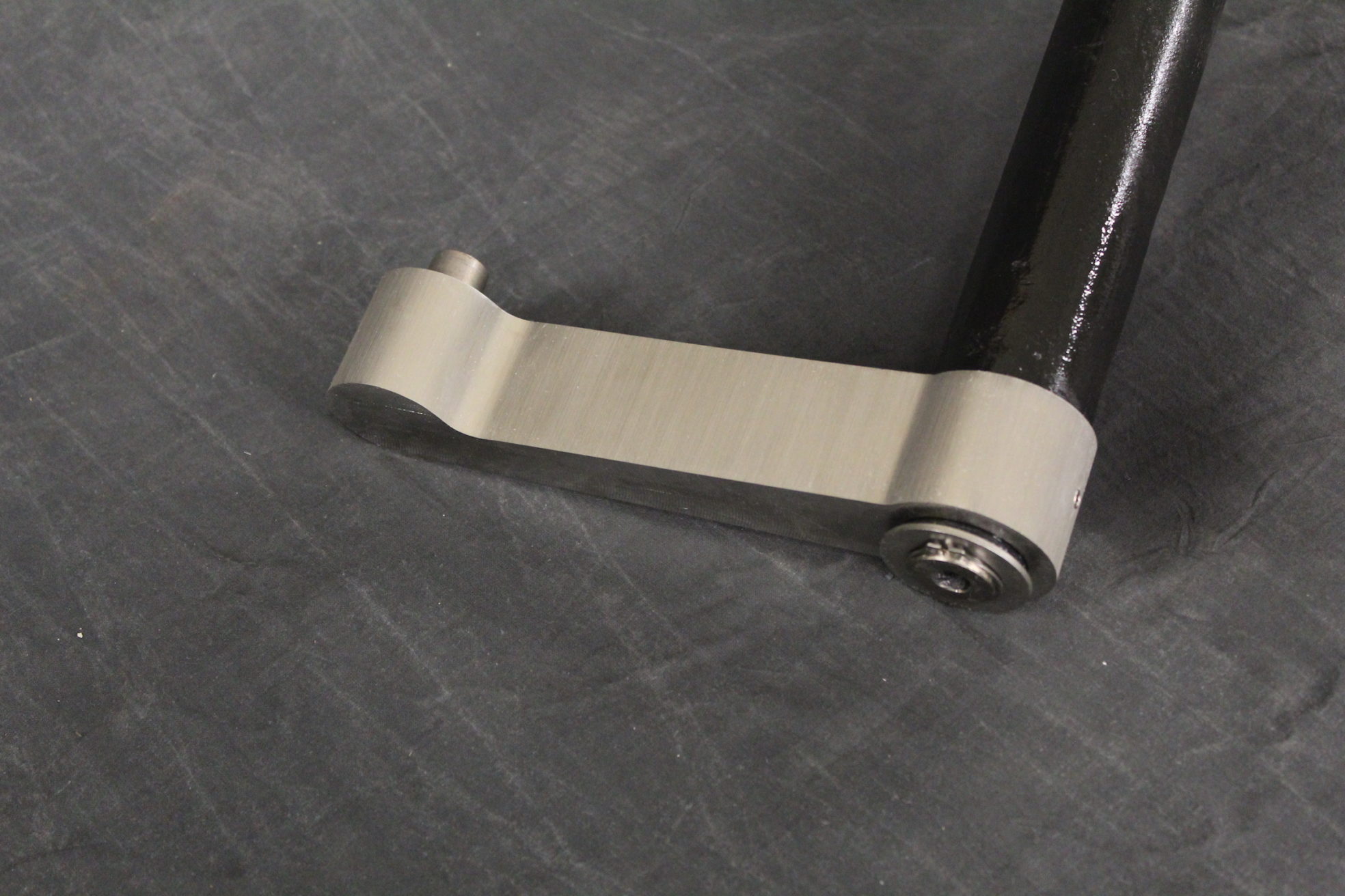 When it comes to balanced doors, Dawson is the global manufacturer that